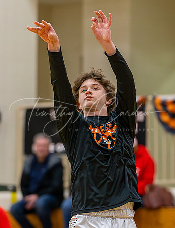 Ipswich vs Amesbury Boys HS Varsity Basketball 2024_01-26_07-17-52_AB5W5659_@TimCardew_2024-Enhanced-NR