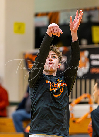 Ipswich vs Amesbury Boys HS Varsity Basketball 2024_01-26_07-18-10_AB5W5676_@TimCardew_2024-Enhanced-NR