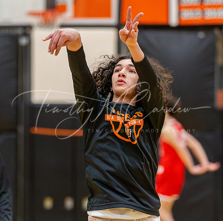 Ipswich vs Amesbury Boys HS Varsity Basketball 2024_01-26_07-25-27_AB5W5958_@TimCardew_2024-Enhanced-NR