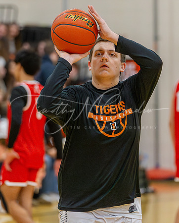 Ipswich vs Amesbury Boys HS Varsity Basketball 2024_01-26_07-25-31_AB5W5961_@TimCardew_2024-Enhanced-NR