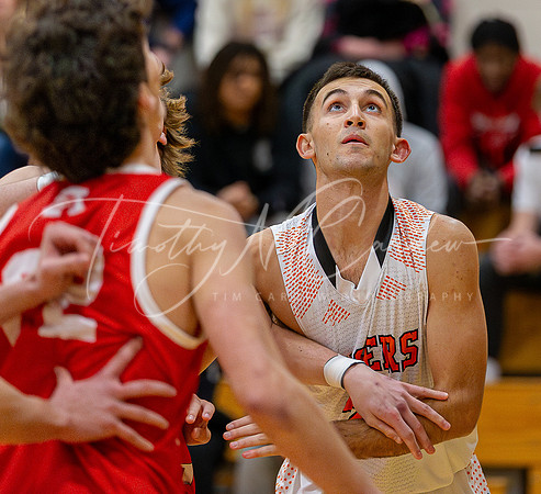Ipswich vs Amesbury Boys HS Varsity Basketball 2024_01-26_07-43-18_AB5W6105_@TimCardew_2024-Enhanced-NR