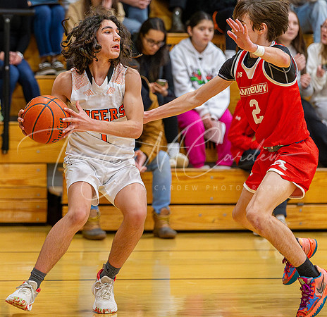 Ipswich vs Amesbury Boys HS Varsity Basketball 2024_01-26_07-47-44_AB5W6214_@TimCardew_2024-Enhanced-NR