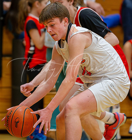 Ipswich vs Amesbury Boys HS Varsity Basketball 2024_01-26_08-07-27_DT7T6018_@TimCardew_2024-Enhanced-NR