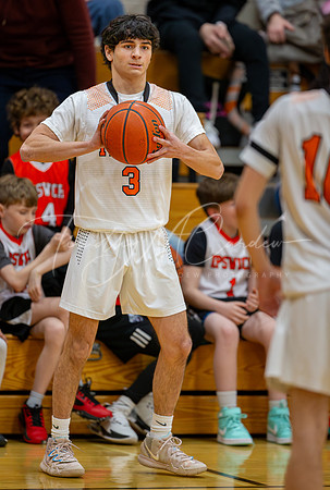 Ipswich vs Amesbury Boys HS Varsity Basketball 2024_01-26_08-09-14_DT7T6088_@TimCardew_2024-Enhanced-NR