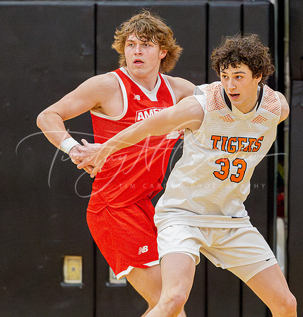Ipswich vs Amesbury Boys HS Varsity Basketball 2024_01-26_08-13-12_DT7T6242_@TimCardew_2024-Enhanced-NR
