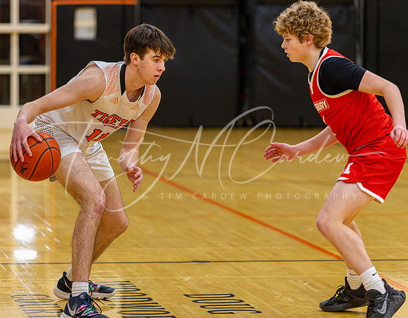 Ipswich vs Amesbury Boys HS Varsity Basketball 2024_01-26_08-46-12_AB5W7146_@TimCardew_2024-Enhanced-NR