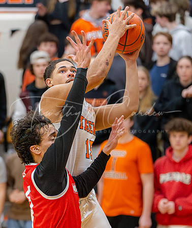 Ipswich vs Amesbury Boys HS Varsity Basketball 2024_01-26_08-50-22_AB5W7225_@TimCardew_2024-Enhanced-NR