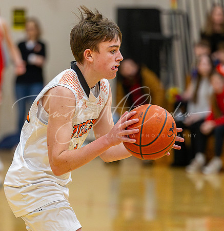 Ipswich vs Amesbury Boys HS Varsity Basketball 2024_01-26_08-50-34_AB5W7253_@TimCardew_2024-Enhanced-NR
