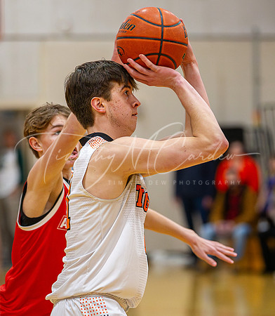 Ipswich vs Amesbury Boys HS Varsity Basketball 2024_01-26_08-53-15_AB5W7357_@TimCardew_2024-Enhanced-NR