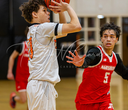 Ipswich vs Amesbury Boys HS Varsity Basketball 2024_01-26_08-55-36_AB5W7421_@TimCardew_2024-Enhanced-NR