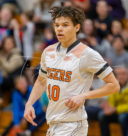Ipswich vs Amesbury Boys HS Varsity Basketball 2024_01-26_08-57-44_AB5W7560_@TimCardew_2024-Enhanced-NR
