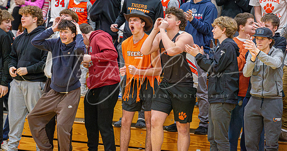 Ipswich vs Amesbury Boys HS Varsity Basketball 2024_01-26_08-57-51_AB5W7581_@TimCardew_2024-Enhanced-NR