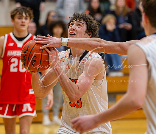 Ipswich vs Amesbury Boys HS Varsity Basketball 2024_01-26_09-01-00_AB5W7626_@TimCardew_2024-Enhanced-NR