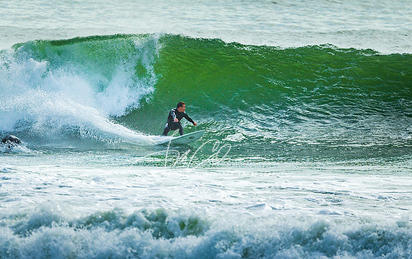 Surfing New Hampshire in October 2019_2019-10-13_09-55-28_IM1D0921_©TimCardew_2019