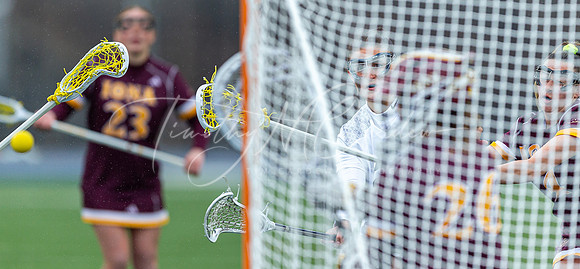 UNH Wildcats vs Iona Gaels WLax 2024_03-02_03-17-44_DT7T1580_@TimCardew_2024
