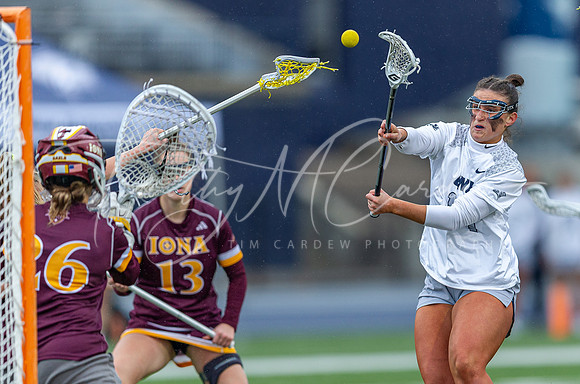 UNH Wildcats vs Iona Gaels WLax 2024_03-02_03-21-12_DT7T1633_@TimCardew_2024