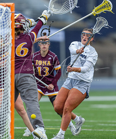 UNH Wildcats vs Iona Gaels WLax 2024_03-02_03-21-12_DT7T1635_@TimCardew_2024