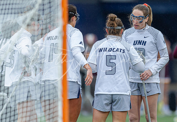 UNH Wildcats vs Iona Gaels WLax 2024_03-02_03-21-24_DT7T1640_@TimCardew_2024