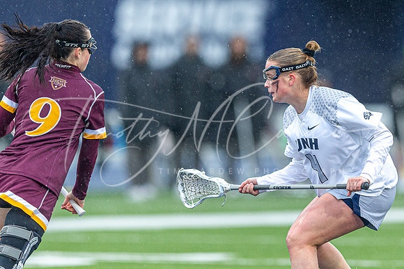 UNH Wildcats vs Iona Gaels WLax 2024_03-02_03-48-56_DT7T2055_@TimCardew_2024