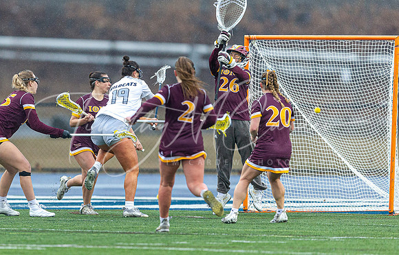 UNH Wildcats vs Iona Gaels WLax 2024_03-02_03-57-46_DT7T2194_@TimCardew_2024