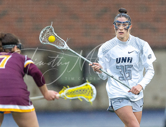 UNH Wildcats vs Iona Gaels WLax 2024_03-02_04-55-39_DT7T2884_@TimCardew_2024