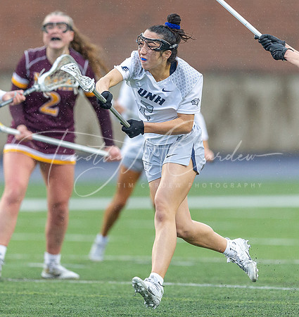 UNH Wildcats vs Iona Gaels WLax 2024_03-02_04-56-12_DT7T2904_@TimCardew_2024
