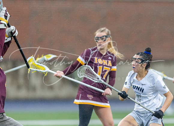 UNH Wildcats vs Iona Gaels WLax 2024_03-02_04-56-12_DT7T2908_@TimCardew_2024