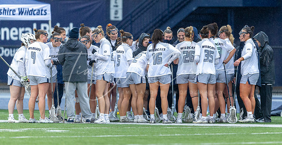 UNH Wildcats vs Iona Gaels WLax 2024_03-02_05-03-24_DT7T3088_@TimCardew_2024