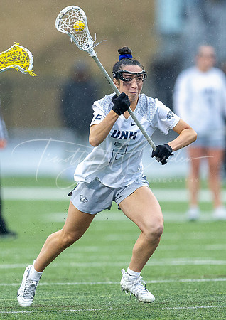 UNH Wildcats vs Iona Gaels WLax 2024_03-02_05-05-20_DT7T3109_@TimCardew_2024