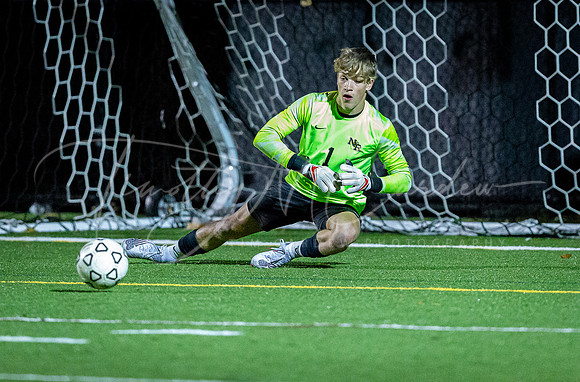 North Reading vs Newburyport Boys HS Soccer Game Fall 2021 MIAA D4 Playoffs Round of 16_2021-11-10_06-07-50_AB5W7552_@TimCardew_2021