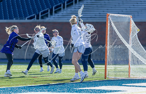 UNH Wildcats vs Holy Cross Crusaders WLax 2024_02-24_03-35-30_AB5W8562_@TimCardew_2024