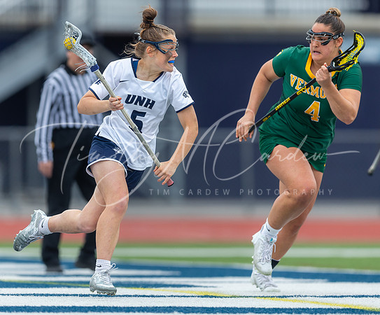 University of New Hampshire vs Vermont Women’s Lacrosse Game 2022_2022-04-16_01-09-35_AB5W9779_@TimCardew_2022