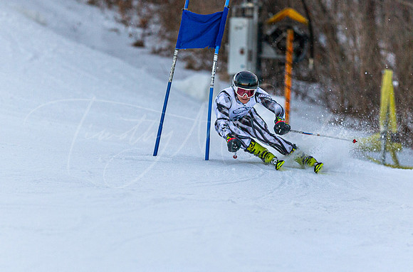 St. John’s Prep vs Haverhill HS & Andover HS Varsity Ski Race 2022_2022-02-09_04-48-52_IM1D5616_@TimCardew_2022