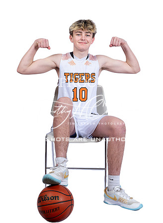 Ipswich HS Boys Basketball 2025 Media Day_2025-01-09_04-04-22_DT7T8360_@TimCardew_2025-Edit