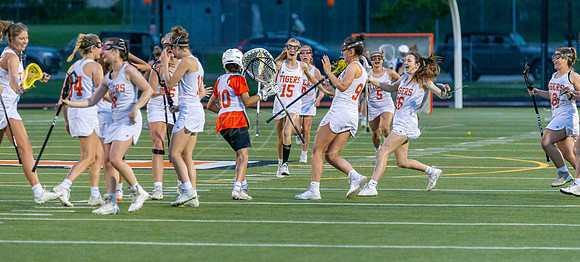 Ipswich vs Hamilton-Wenham Girls HS Varsity Lacrosse Game 2022_2022-05-16_07-52-39_IM1D5529_@TimCardew_2022