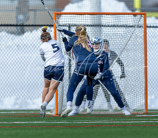 University of New Hampshire vs #25 University of Connecticut Women’s Lacrosse Game 2022_2022-02-27_02-49-16_AB5W4433_@TimCardew_2022
