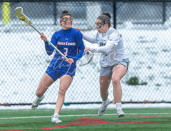 UNH vs UMass Lowell WLax 2024_2024-04-06_01-25-40_DT7T9012_@TimCardew_2024