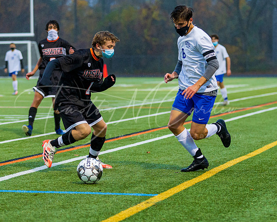 Ipswich vs Georgetown Boys HS Varsity Soccer Game 2020_2020-10-28_17-15-27_AB5W4645_©TimCardew_2020