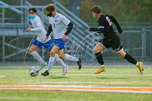 Ipswich vs Georgetown Boys HS Varsity Soccer Game 2020_2020-10-28_17-18-35_IM1D6909_©TimCardew_2020
