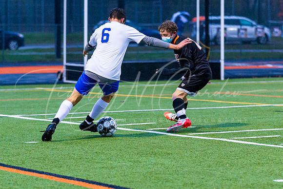 Ipswich vs Georgetown Boys HS Varsity Soccer Game 2020_2020-10-28_17-21-18_AB5W4711_©TimCardew_2020