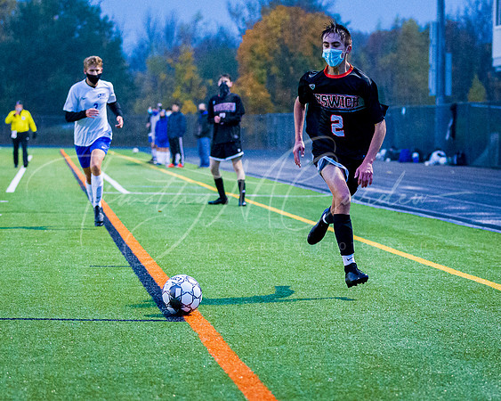 Ipswich vs Georgetown Boys HS Varsity Soccer Game 2020_2020-10-28_17-33-04_AB5W4790_©TimCardew_2020