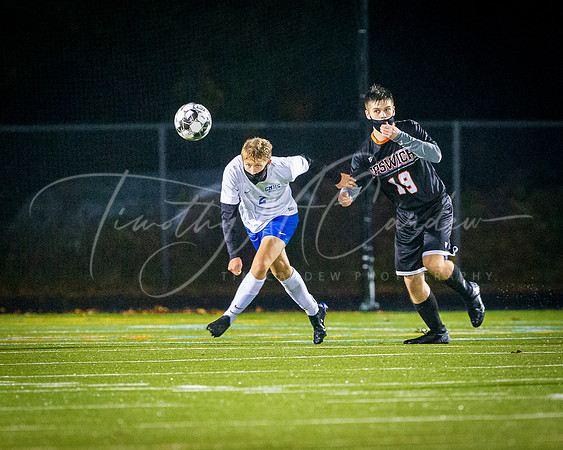 Ipswich vs Georgetown Boys HS Varsity Soccer Game 2020_2020-10-28_18-01-17_IM1D7183_©TimCardew_2020