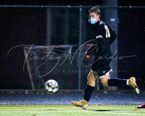 Ipswich vs Georgetown Boys HS Varsity Soccer Game 2020_2020-10-28_18-10-31_IM1D7253_©TimCardew_2020