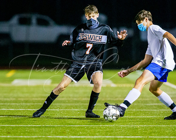 Ipswich vs Georgetown Boys HS Varsity Soccer Game 2020_2020-10-28_18-12-38_IM1D7287_©TimCardew_2020