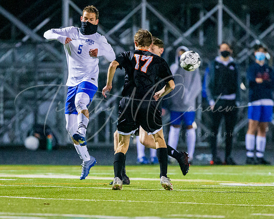 Ipswich vs Georgetown Boys HS Varsity Soccer Game 2020_2020-10-28_18-39-36_IM1D7558_©TimCardew_2020