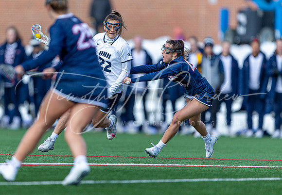 University of New Hampshire vs #25 University of Connecticut Women’s Lacrosse Game 2022_2022-02-27_02-06-53_AB5W3393_@TimCardew_2022