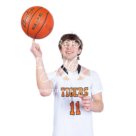 Ipswich HS Boys Basketball 2025 Media Day_2025-01-09_04-35-48_DT7T8944_@TimCardew_2025-Edit