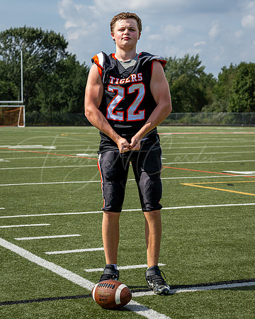 Ipswich Varsity Football Preseason Fall 2022_2022-08-29_03-10-49_IM1D0782_@TimCardew_2022