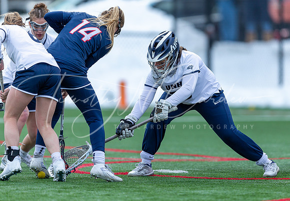 University of New Hampshire vs #25 University of Connecticut Women’s Lacrosse Game 2022_2022-02-27_03-40-34_AB5W6352_@TimCardew_2022