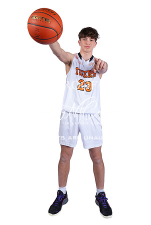Ipswich HS Boys Basketball 2025 Media Day_2025-01-09_04-16-39_DT7T8627_@TimCardew_2025-Edit